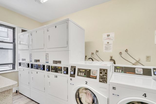 141 Englewood Ave 23, Boston, MA 02135