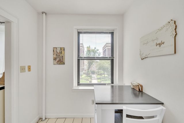 141 Englewood Ave 23, Boston, MA 02135