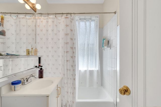 141 Englewood Ave 23, Boston, MA 02135