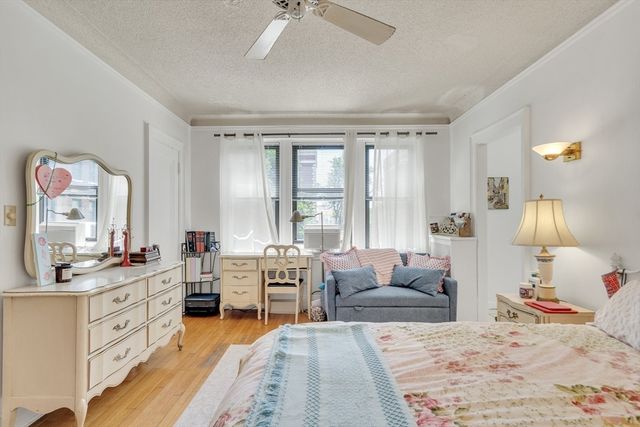 141 Englewood Ave 23, Boston, MA 02135