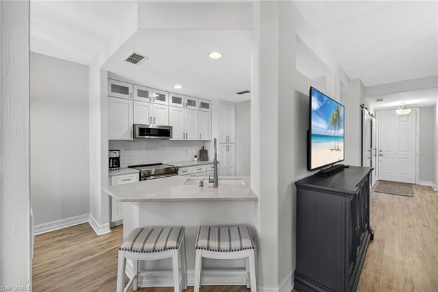 21341 Pelican Sound DR # 102, Estero, FL 33928