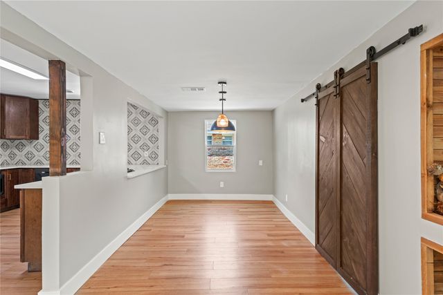 307 Dickey Drive, Euless, TX 76040