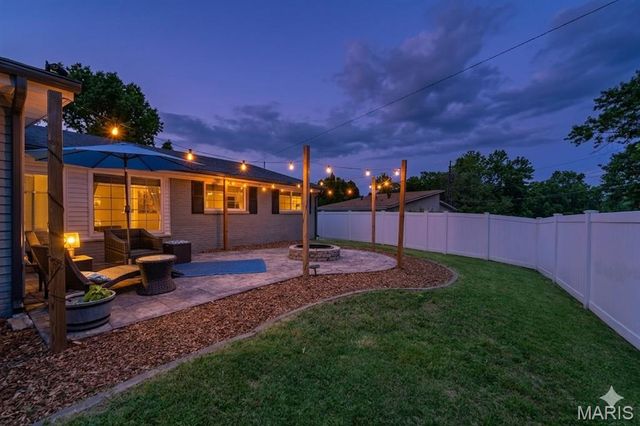 7950 Westover Place, University City, MO 63130