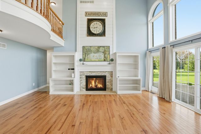 13741 Jennings Lane, Crown Point, IN 46307