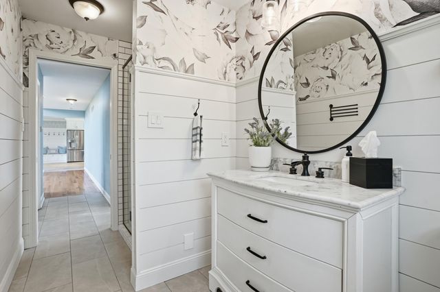 13741 Jennings Lane, Crown Point, IN 46307