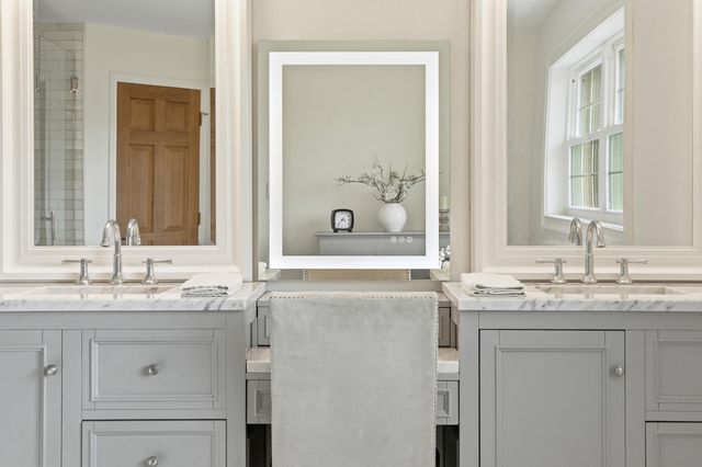 13741 Jennings Lane, Crown Point, IN 46307