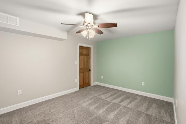 13741 Jennings Lane, Crown Point, IN 46307
