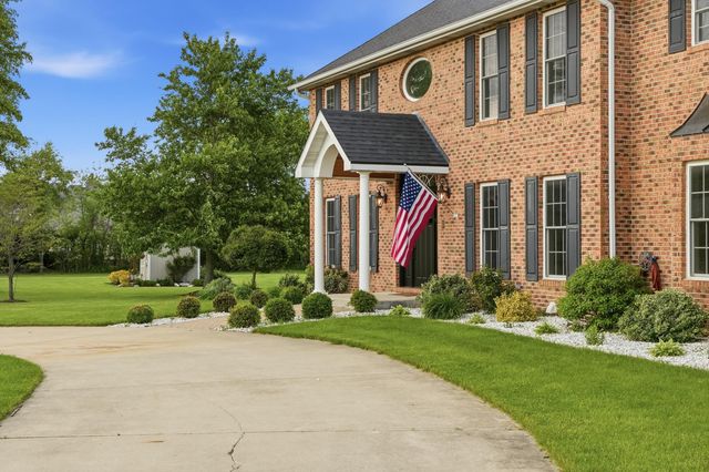 13741 Jennings Lane, Crown Point, IN 46307