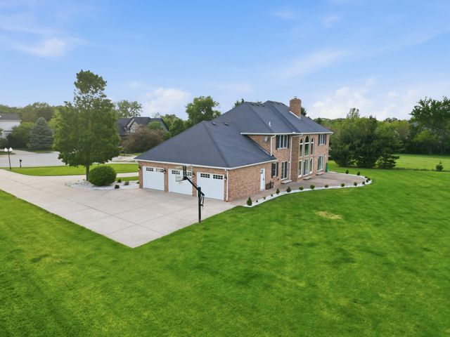 13741 Jennings Lane, Crown Point, IN 46307