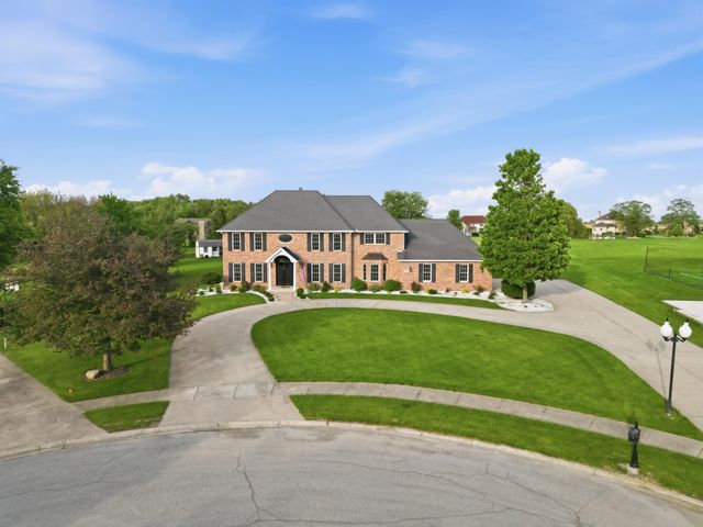 13741 Jennings Lane, Crown Point, IN 46307