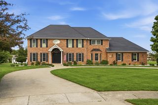 13741 Jennings Lane, Crown Point, IN 46307