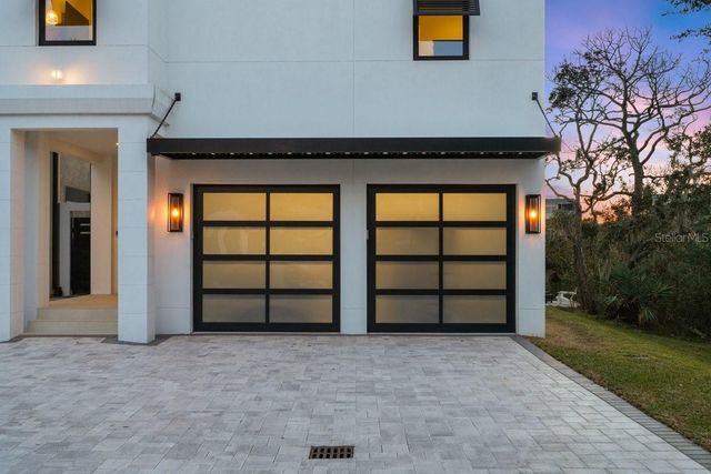 552 S PENINSULA AVENUE, New Smyrna Beach, FL 32169