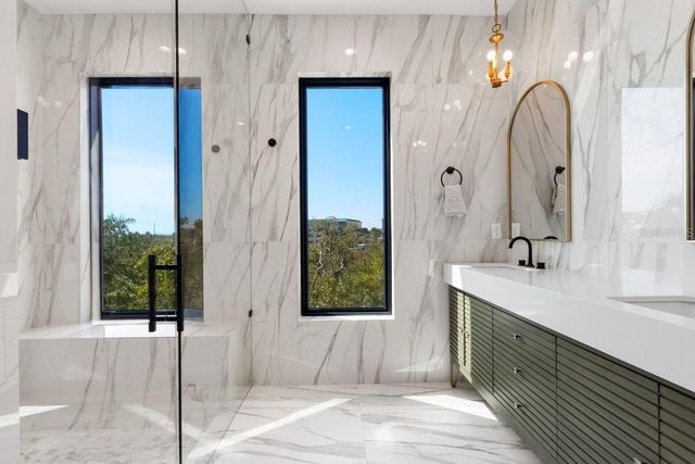 552 S PENINSULA AVENUE, New Smyrna Beach, FL 32169