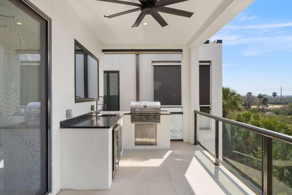 Image 29 of property listing at 552 S PENINSULA AVENUE, New Smyrna Beach, FL 32169