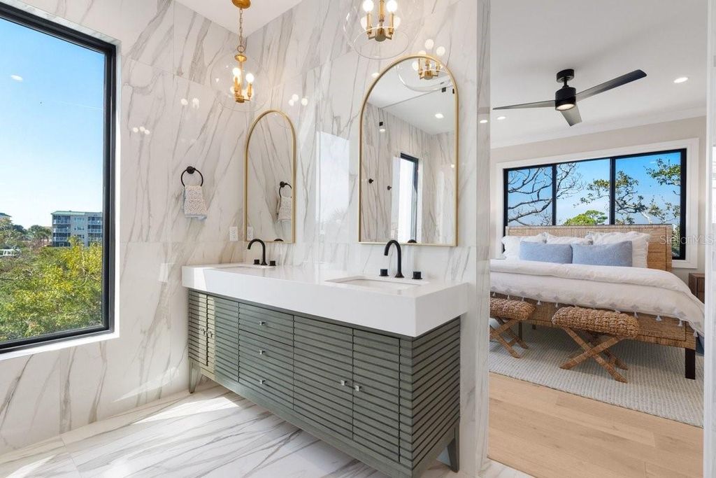 Image 35 of property listing at 552 S PENINSULA AVENUE, New Smyrna Beach, FL 32169