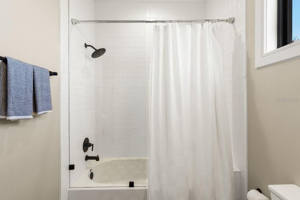 Image 46 of property listing at 552 S PENINSULA AVENUE, New Smyrna Beach, FL 32169