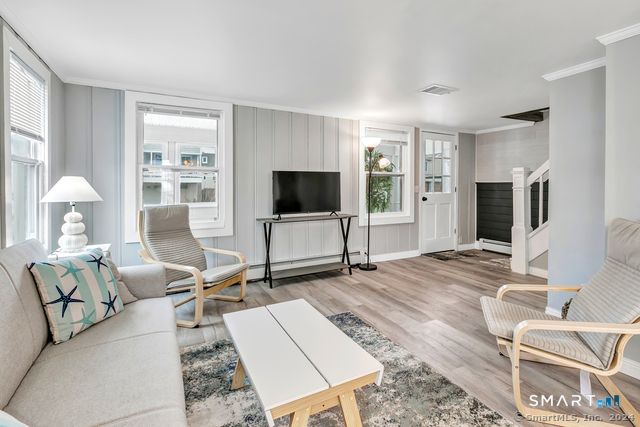 27 Elaine Road, Milford, CT 06460