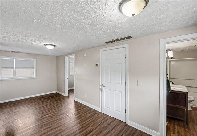 729 Hambrick Avenue, Lexington, KY 40508