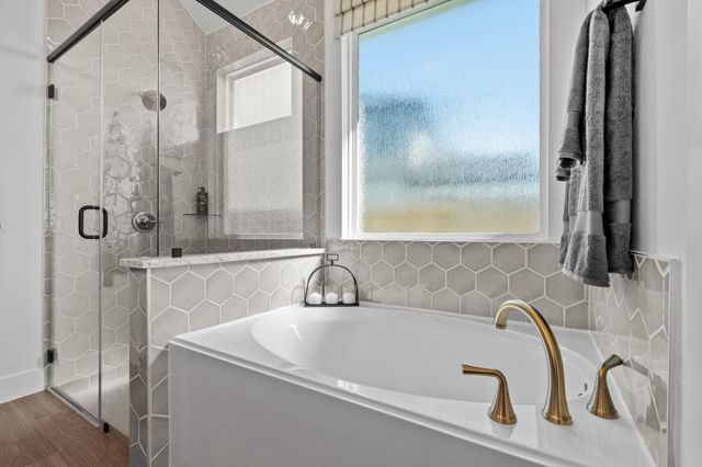 10934 Middle Ridge Drive, Missouri City, TX 77459