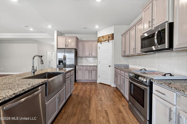 15159 Windmill Ridge Parkway, D'iberville, MS 39540