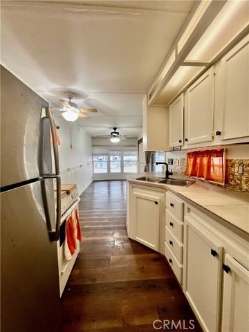 1295 S Cawston 75, Hemet, CA 92545