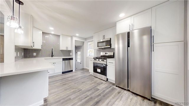 88 Marbeth Court, Buffalo, NY 14220