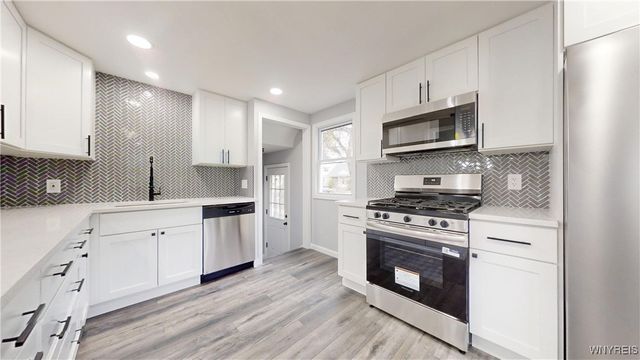 88 Marbeth Court, Buffalo, NY 14220