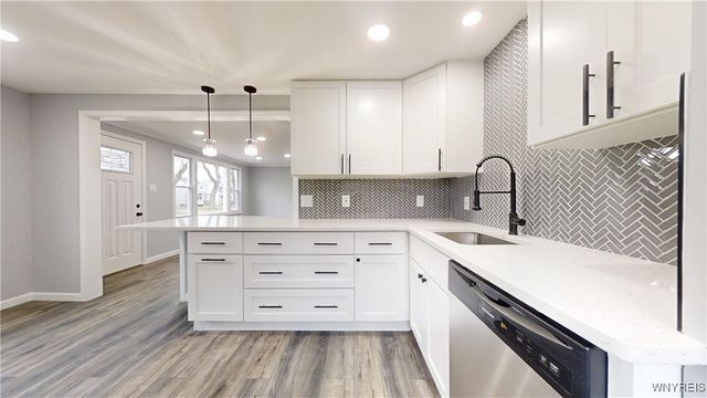 88 Marbeth Court, Buffalo, NY 14220