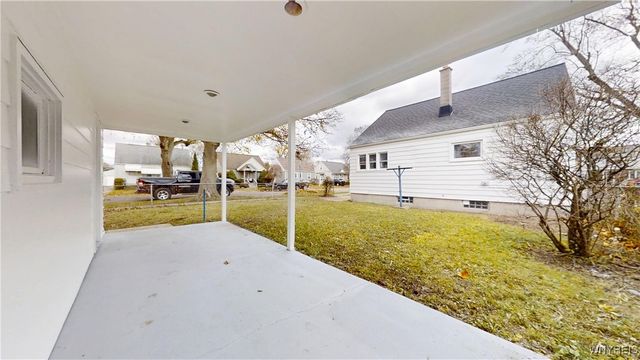 88 Marbeth Court, Buffalo, NY 14220