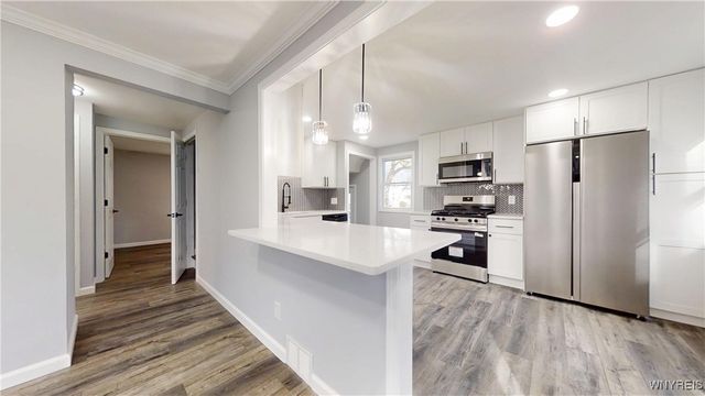 88 Marbeth Court, Buffalo, NY 14220