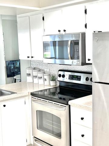 1605 S Us Hwy 1 A106, Jupiter, FL 33477