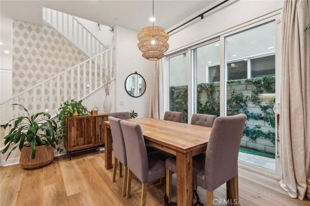 27230 Red Willow Court, Valencia, CA 91381