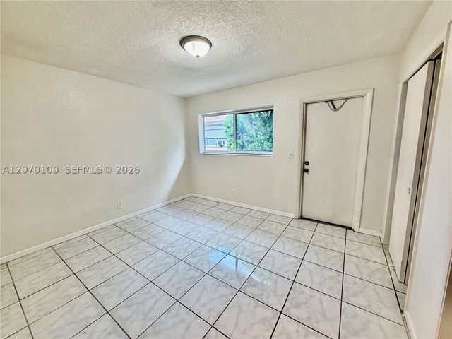 1821 N 17th Ct 24, Hollywood, FL 33020