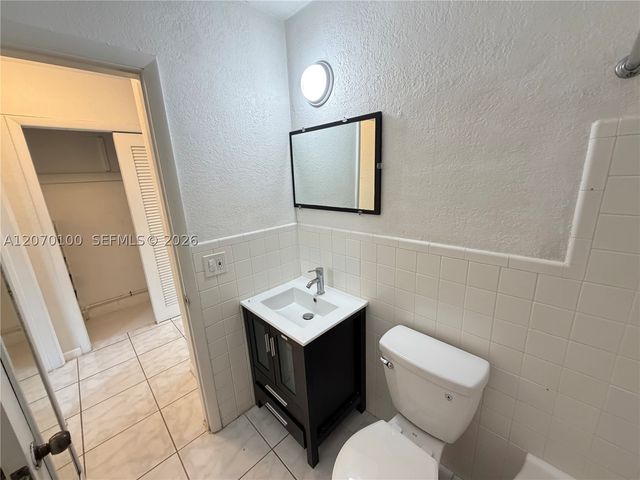 1821 N 17th Ct 24, Hollywood, FL 33020