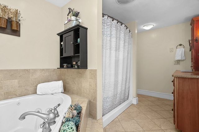 11 Sharon Ave, Norfolk, MA 02056