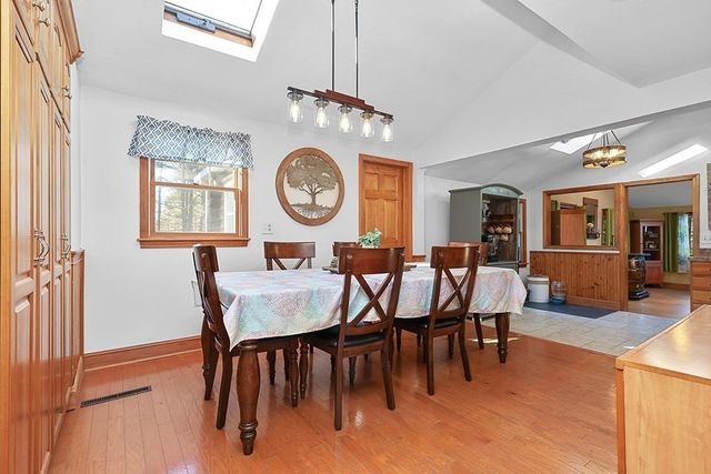 11 Sharon Ave, Norfolk, MA 02056