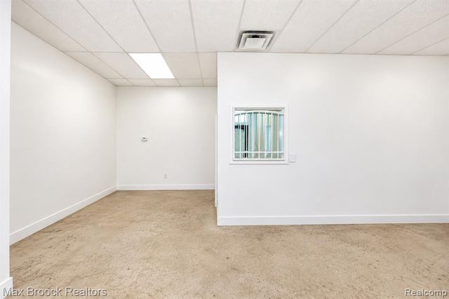 13940 Gratiot Avenue, Detroit, MI 48205