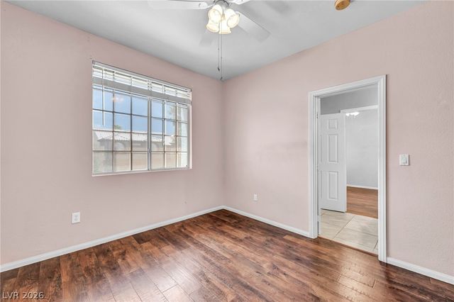 1004 Washington Oaks Street, Las Vegas, NV 89128