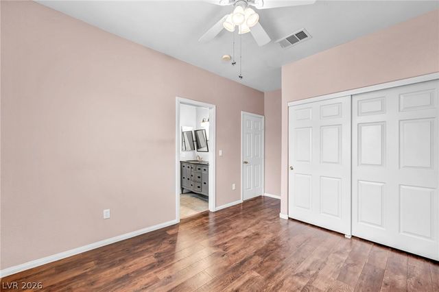 1004 Washington Oaks Street, Las Vegas, NV 89128