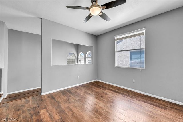 1004 Washington Oaks Street, Las Vegas, NV 89128