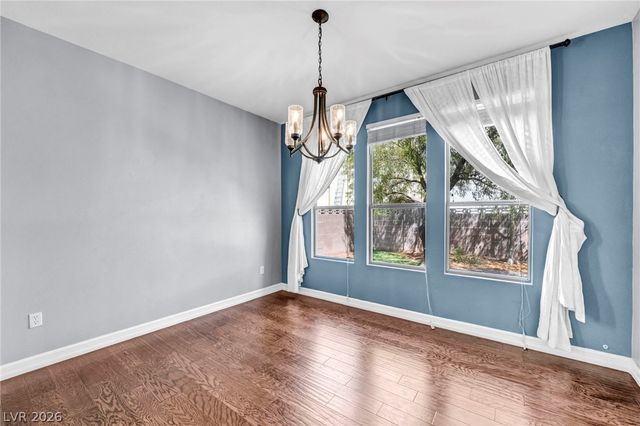 1004 Washington Oaks Street, Las Vegas, NV 89128