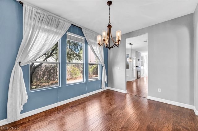 1004 Washington Oaks Street, Las Vegas, NV 89128