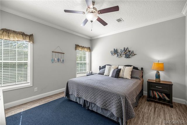 3725 N Suwanee Point, Crystal River, FL 34428