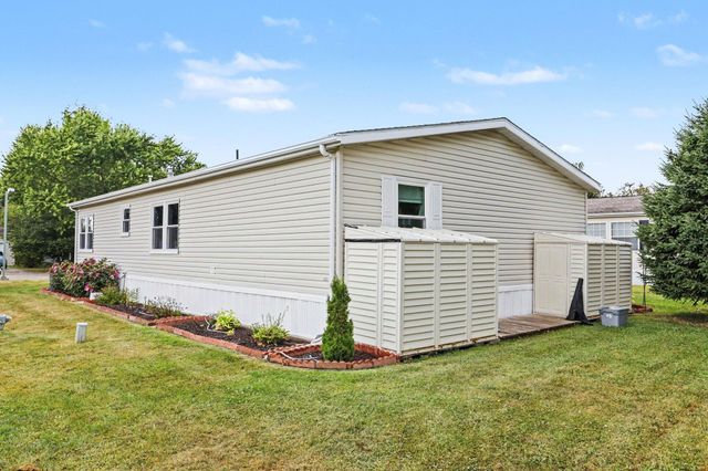 1367 John Ross Drive, Kalamazoo, MI 49009