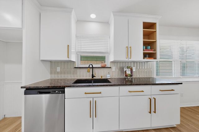 2404 Deep Valley Trail, Plano, TX 75023