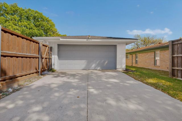 2404 Deep Valley Trail, Plano, TX 75023