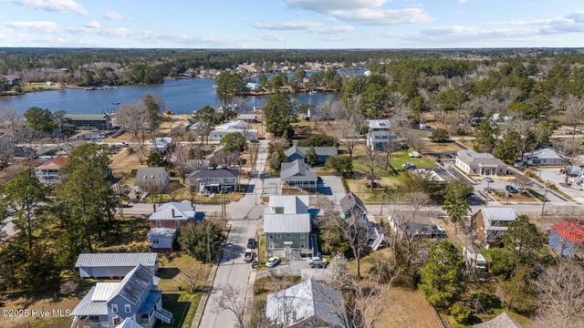 502 Hodges Street, Oriental, NC 28571