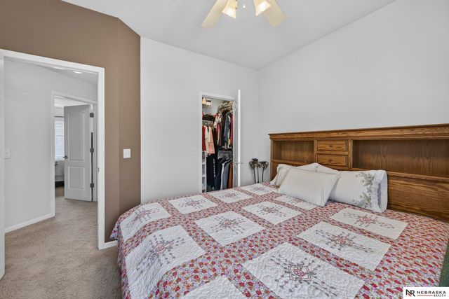 7510 N 76th Avenue, Omaha, NE 68122