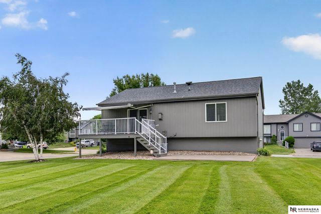 7510 N 76th Avenue, Omaha, NE 68122
