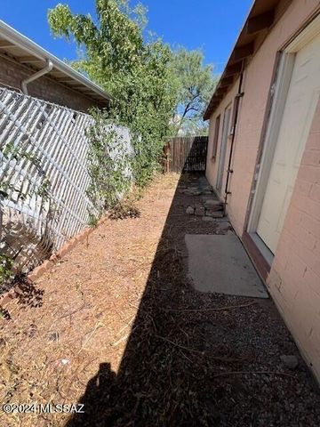 4123 E North St Unit C, Tucson, AZ 85712